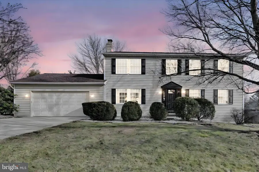 921 Acri Rd, Mechanicsburg, PA 17050 - Image #2
