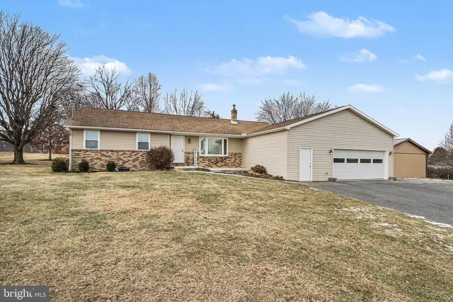 508 Burnt House Rd, Carlisle, PA 17015 - Image #2