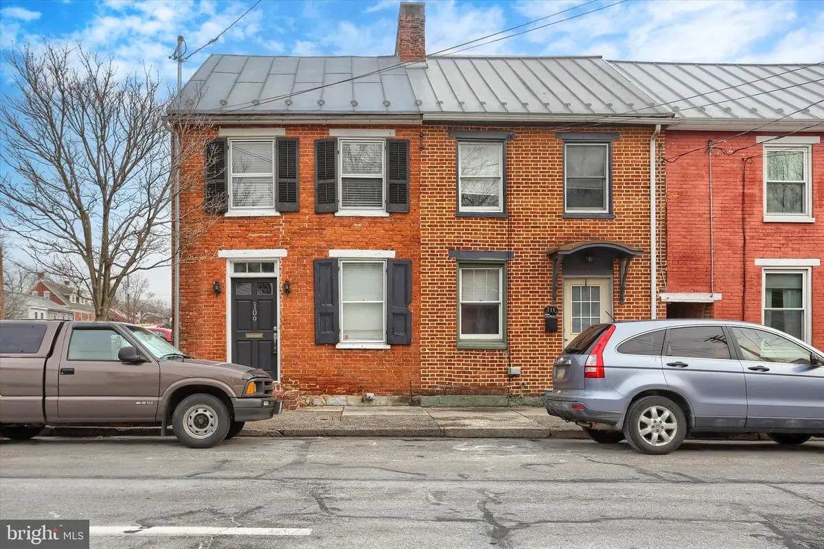 109 S Bedford St, Carlisle, PA 17013 - Image #1