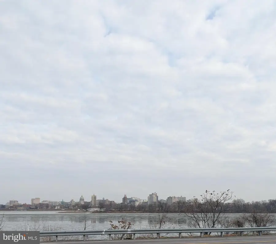 6 N Front Street, Wormleysburg, PA 17043 - Image #2