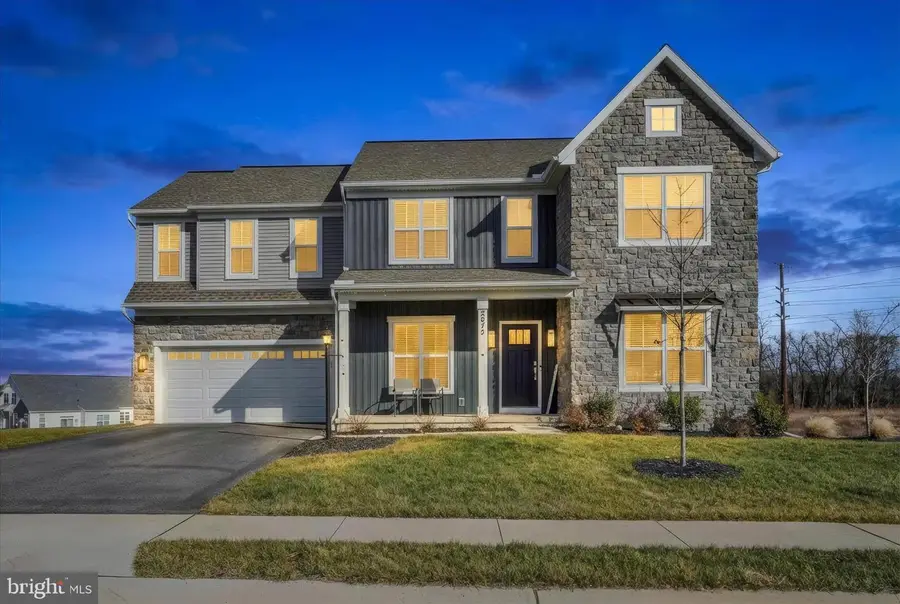 2072 N Autumn Chase Drive, Mechanicsburg, PA 17055 - Image #3