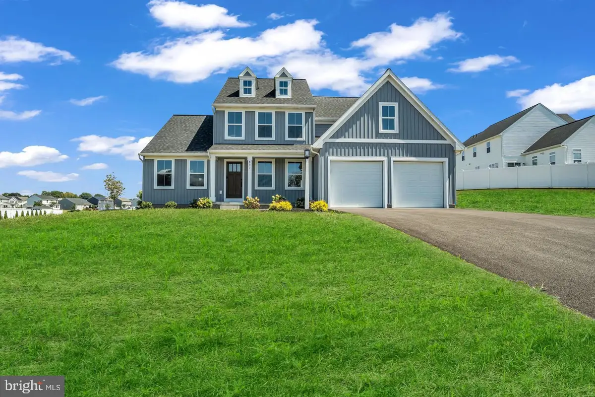 891 Ashfield Dr, Carlisle, PA 17015 - #1