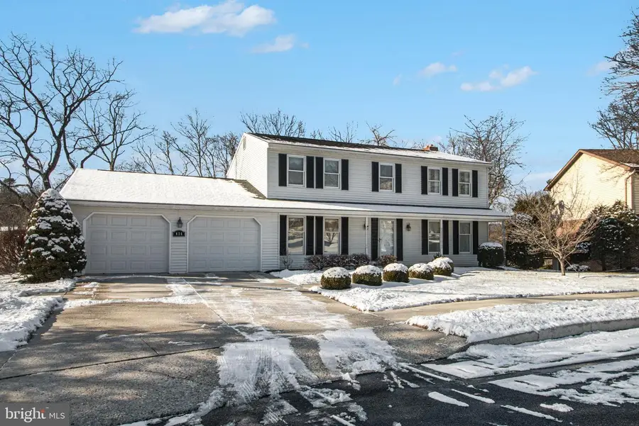 828 Anthony Drive, Mechanicsburg, PA 17050 - Image #2
