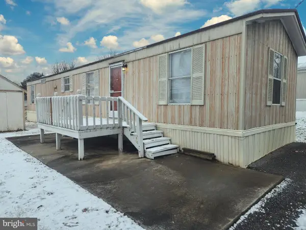 55 Shippensburg Mobile Es Tp-, SHIPPENSBURG, PA 17257