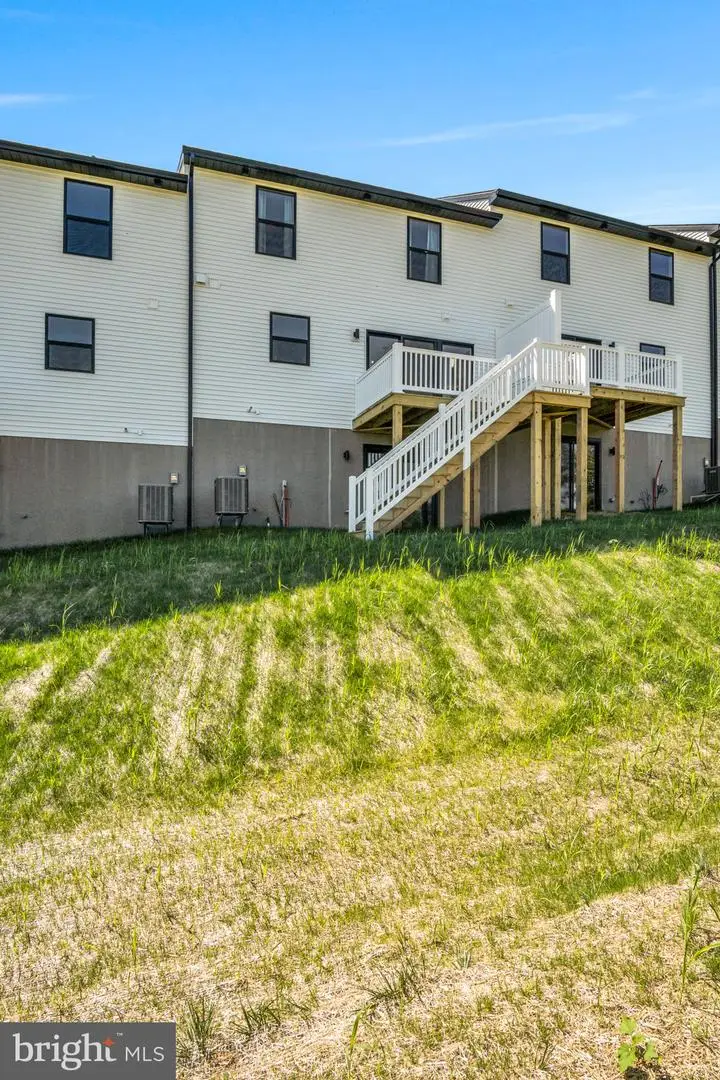 2139 S Autumn Chase Dr #020-04, Mechanicsburg, PA 17055 - #2