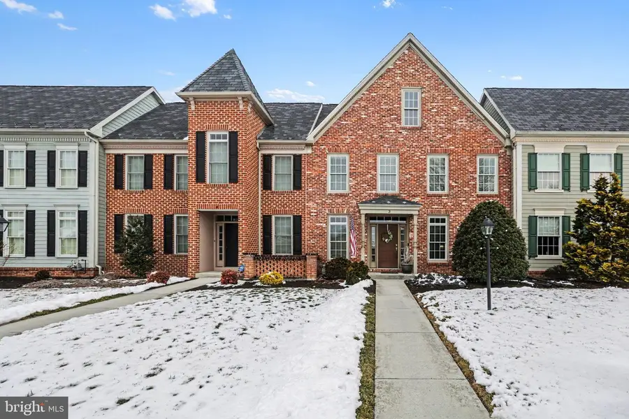 3 Jamestown Sq, Mechanicsburg, PA 17050 - #2