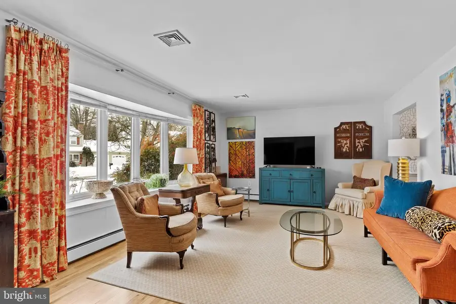 3807 Hearthstone Rd, Camp Hill, PA 17011 - #3