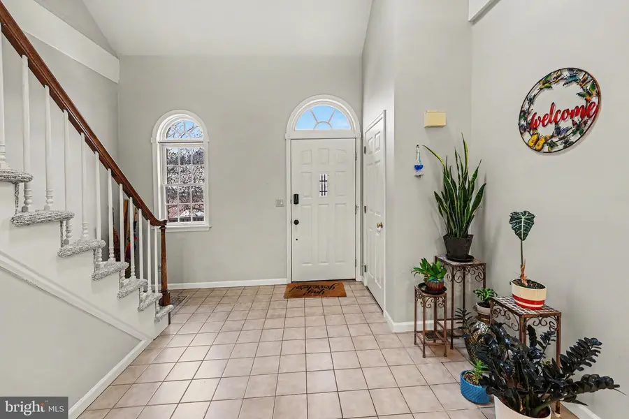 730 Sterling Court, Enola, PA 17025 - Image #2