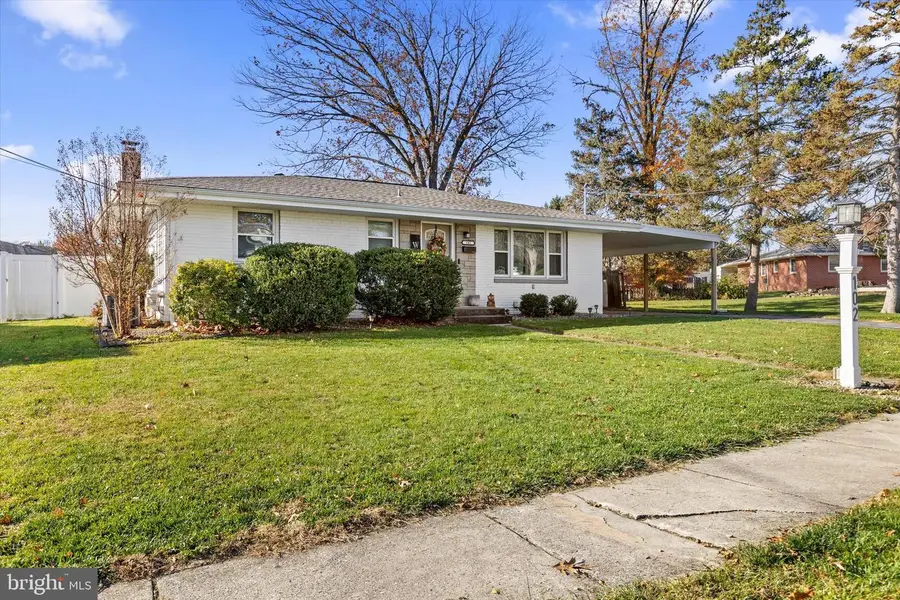 102 Limestone Dr, Camp Hill, PA 17011 - #2