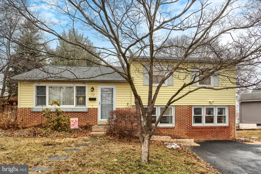 113 E Woodland Dr, Mechanicsburg, PA 17055 - #3