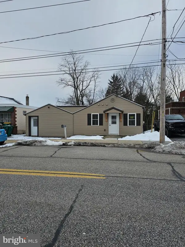 115 S Enola Dr, ENOLA, PA 17025