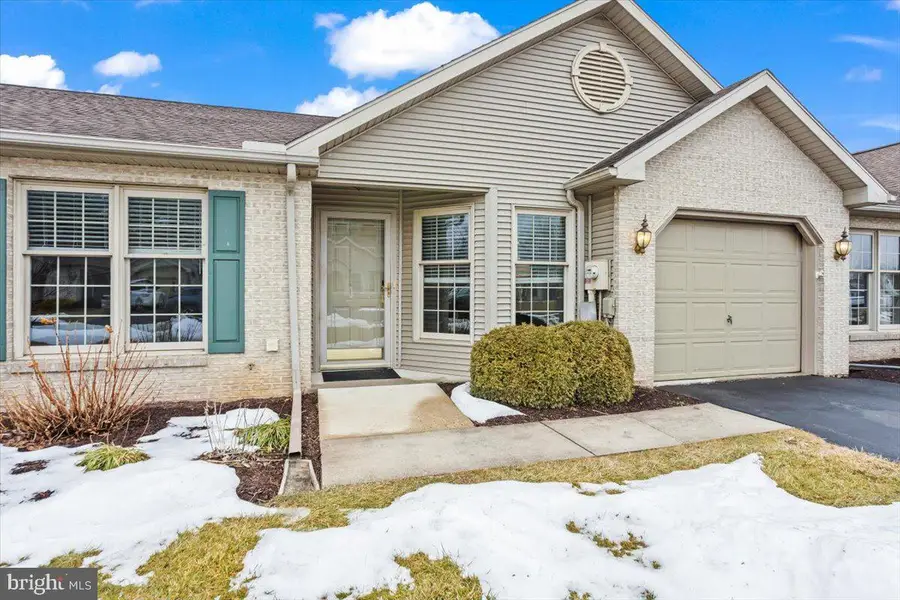 8 Mel Ron Ct, Carlisle, PA 17015 - #2