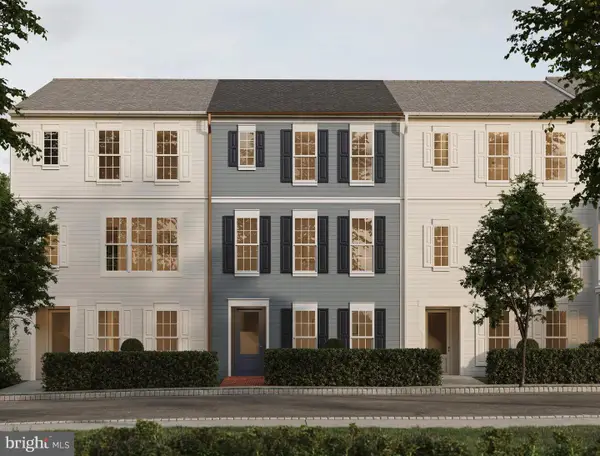 8 Silo St, CARLISLE, PA 17015