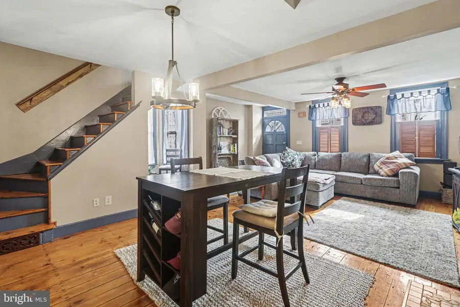 125 E North St, Carlisle, PA 17013 - #2