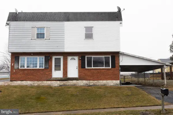 14 W Glenwood Dr #b, CAMP HILL, PA 17011