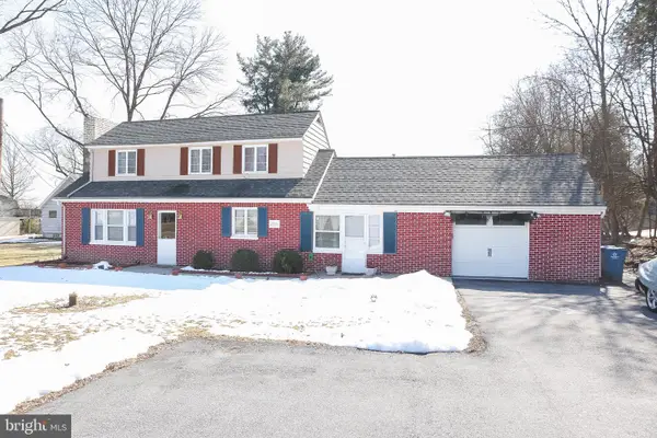 1024 E Lisburn Road, MECHANICSBURG, PA 17055