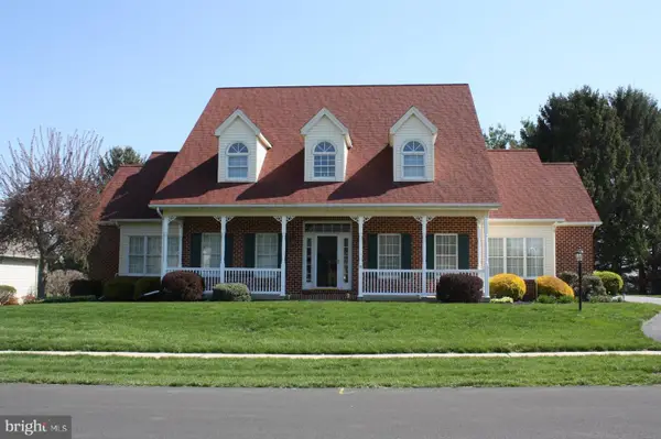 70 Derbyshire Drive, CARLISLE, PA 17015