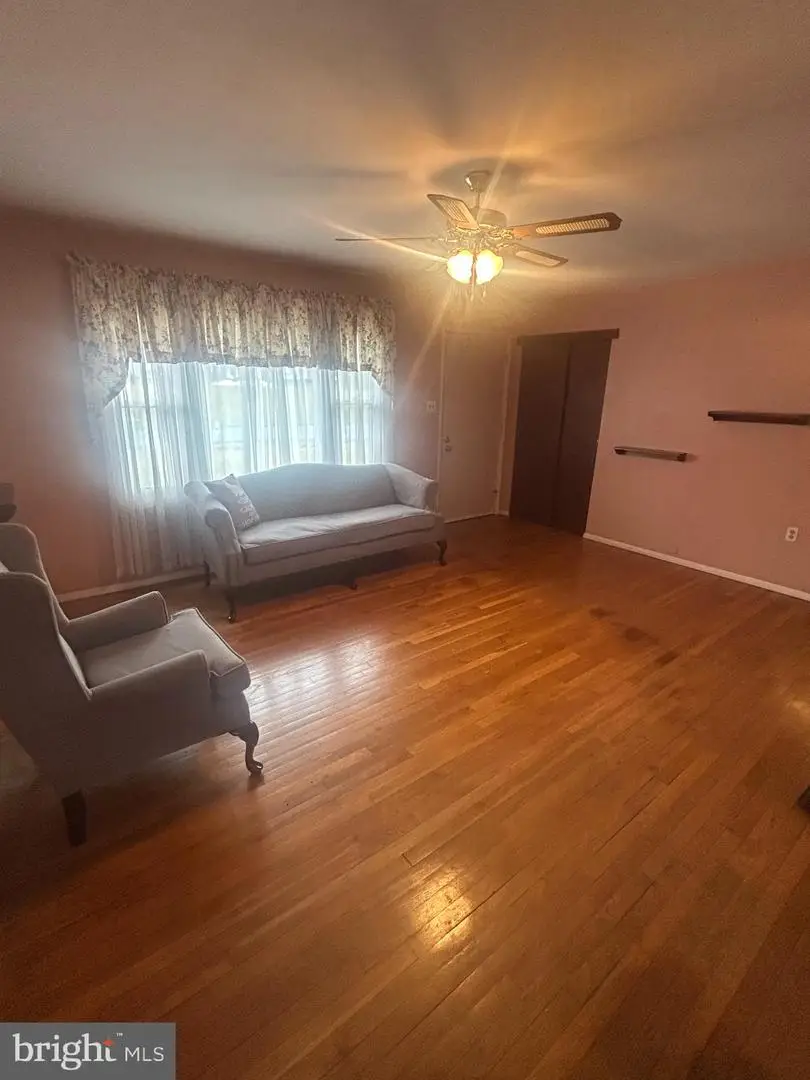 5013 Lenker St, Mechanicsburg, PA 17050 - #3