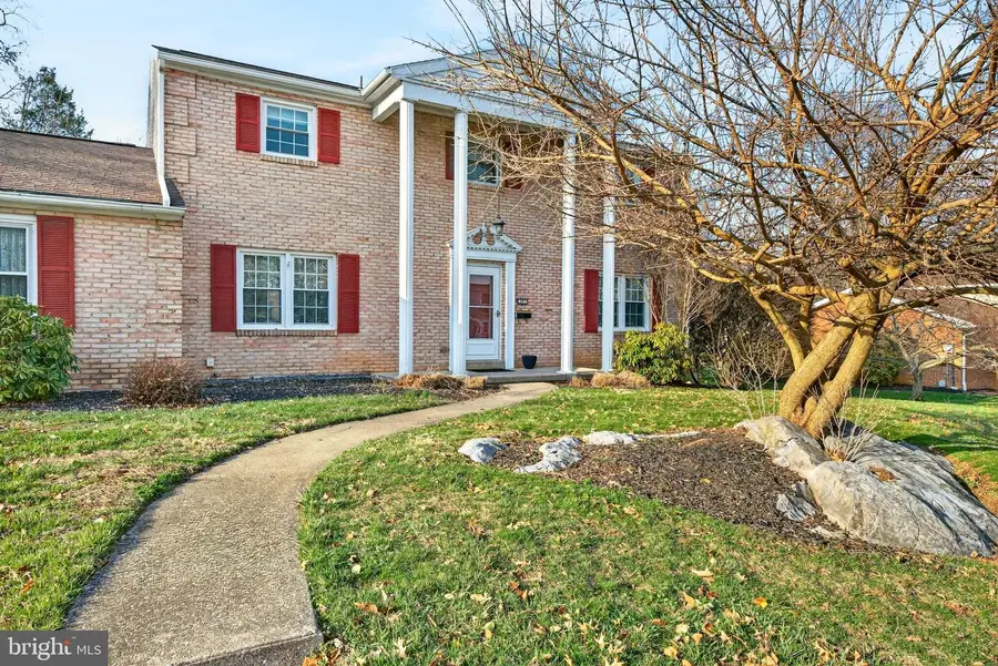 301 E Elmwood Avenue, Mechanicsburg, PA 17055 - #3