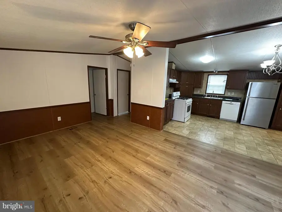 16 Hazel Cir, Mechanicsburg, PA 17050 - #3