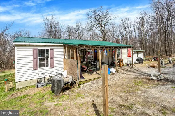 411-a Mountain View Rd, MOUNT HOLLY SPRINGS, PA 17065