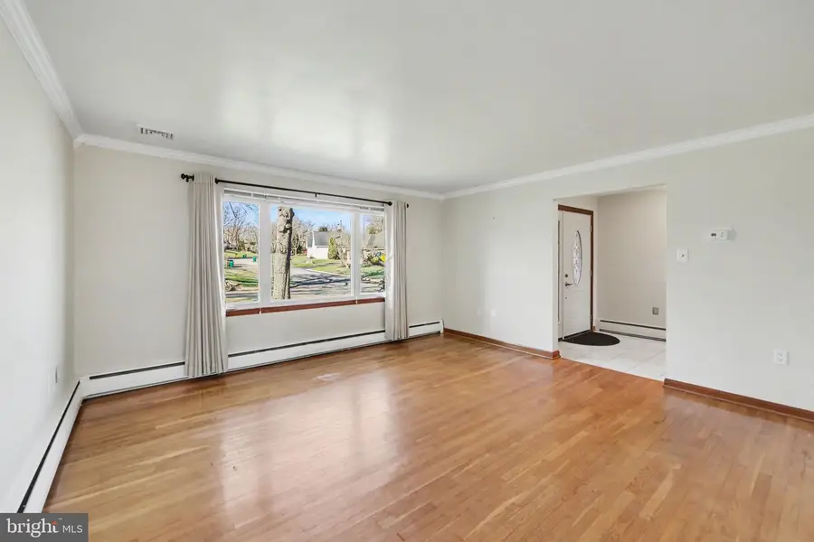 403 Penn Ayr Rd, Camp Hill, PA 17011 - #3