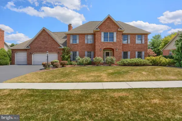 15 Derbyshire Drive, CARLISLE, PA 17015