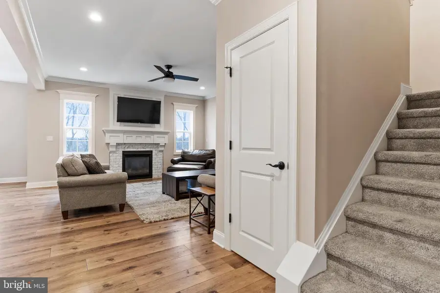 16 Bobolink Court, Mechanicsburg, PA 17050 - #2