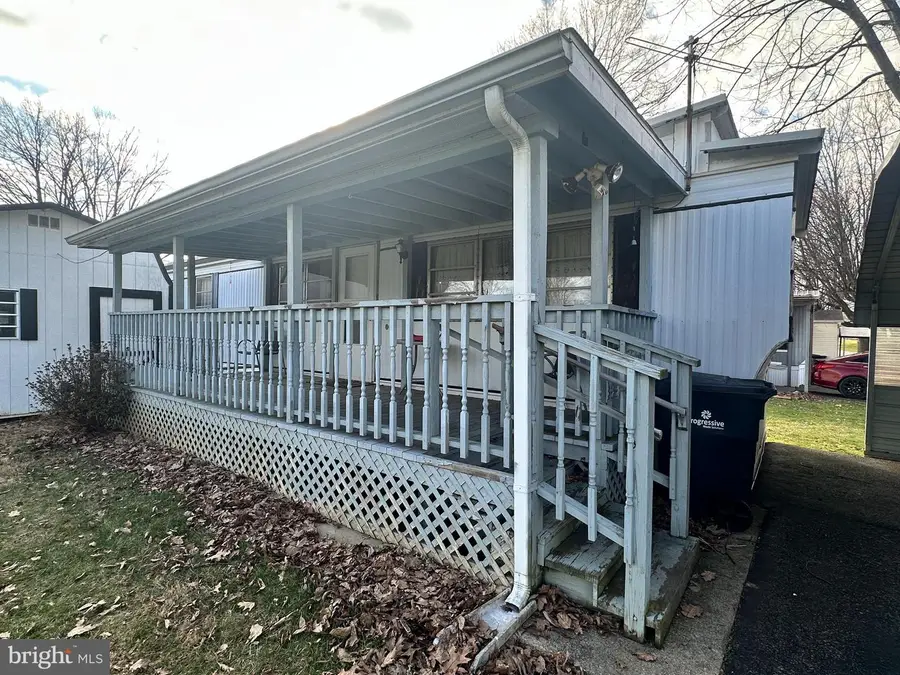 32 Shippensburg Mobile Est, Shippensburg, PA 17257 - #2