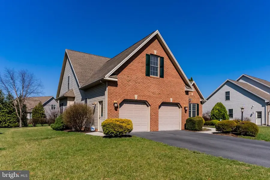 46 Stone Run Dr, Mechanicsburg, PA 17050 - #2