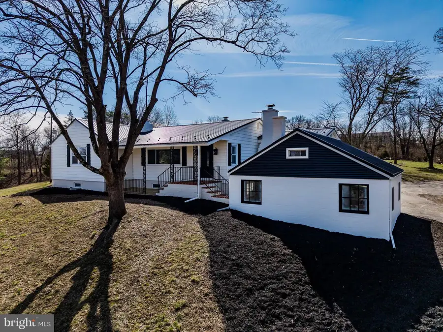 160 Wertz Run Rd, Carlisle, PA 17013 - #2