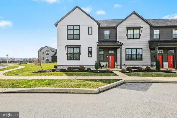 130 Stickley Dr, MECHANICSBURG, PA 17055