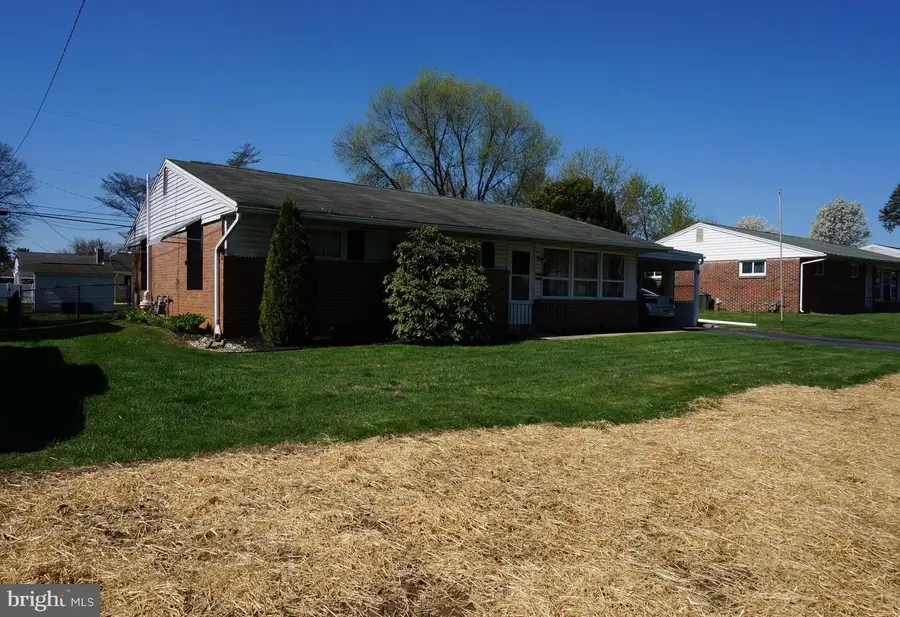 130 Wesley Dr, Mechanicsburg, PA 17055 - #3