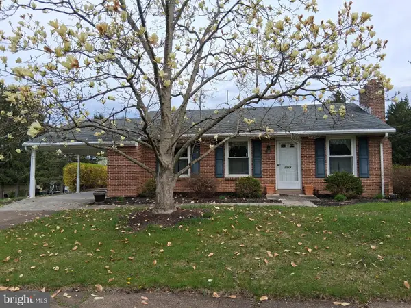 2014 Randall Rd, ENOLA, PA 17025