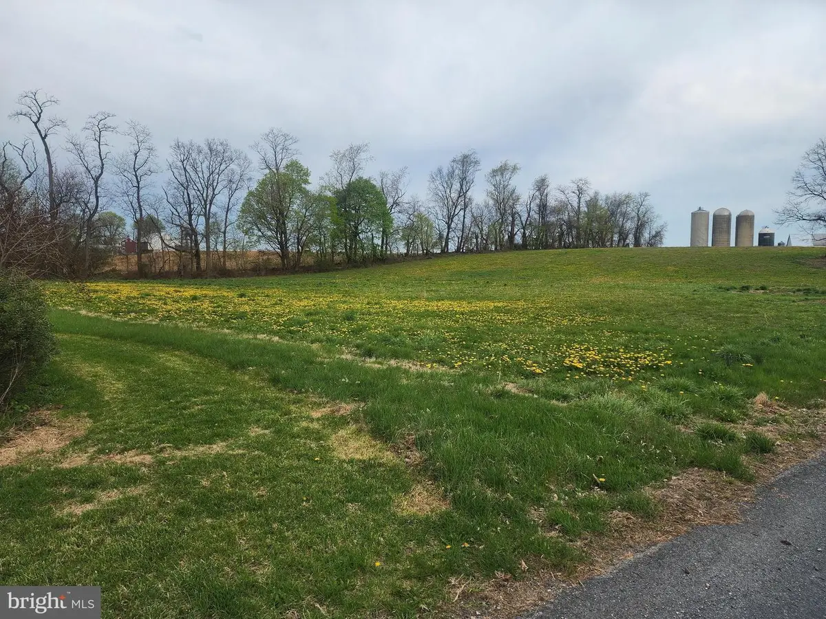 11 Beverly Ct, Carlisle, PA 17015 - #1