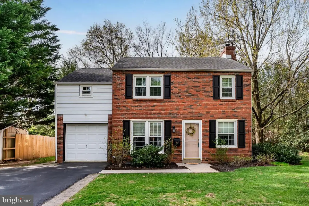 1607 Chatham Rd, Camp Hill, PA 17011 - #1