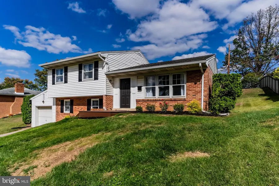 837 W Foxcroft Drive, Camp Hill, PA 17011 - #3