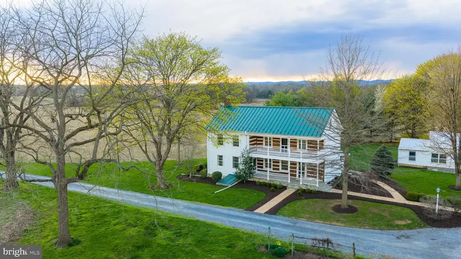 1122 W Trindle Rd, Mechanicsburg, PA 17055 - #2