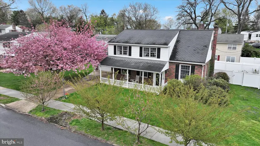 370 Beverly Rd, Camp Hill, PA 17011 - #2