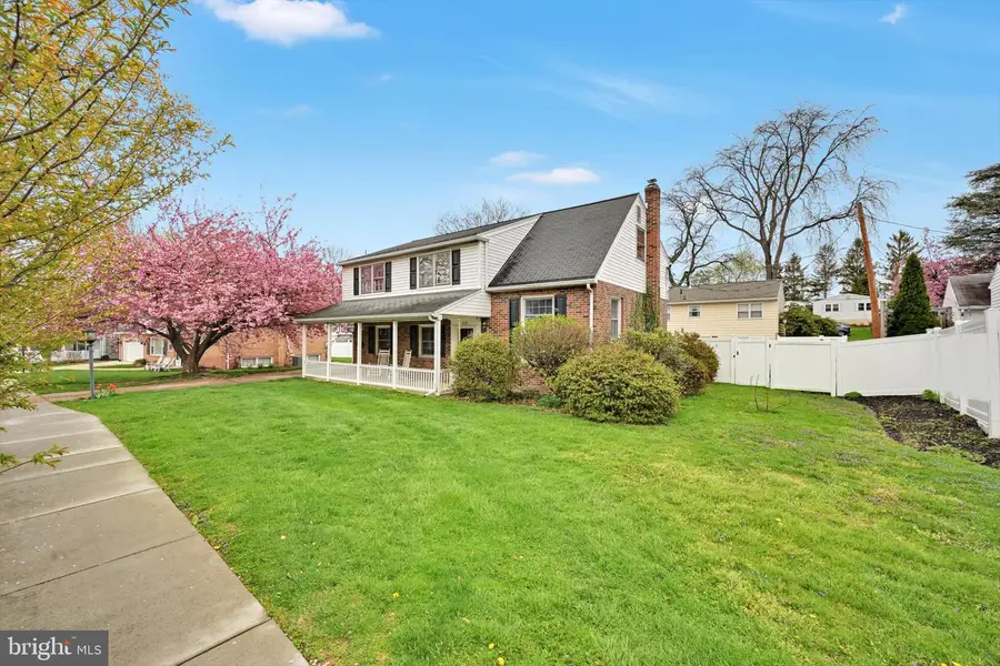 370 Beverly Rd, Camp Hill, PA 17011 - #3