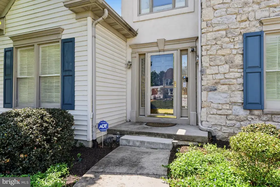 1103 Wansford Rd, Mechanicsburg, PA 17050 - #2