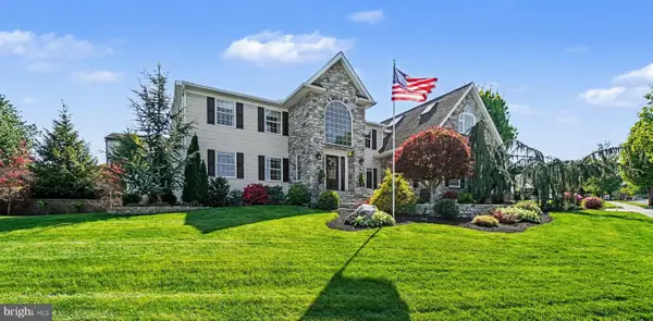 3505 Ada Dr, MECHANICSBURG, PA 17050