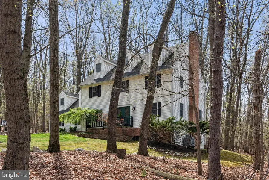 662 Shannon Rd, Boiling Springs, PA 17007 - #3