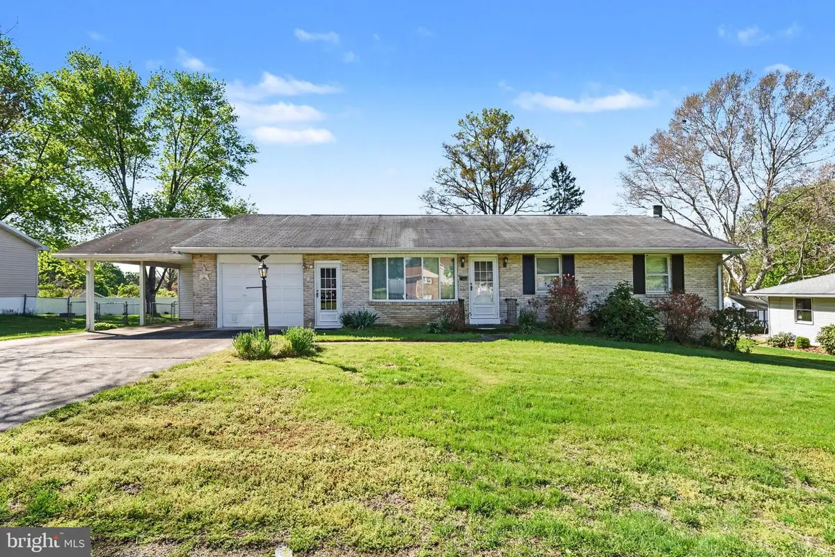 7 Hope Drive, Boiling Springs, PA 17007 - #1