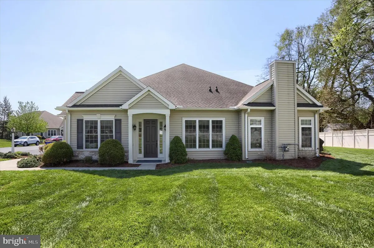 202 Carmella Dr, Mechanicsburg, PA 17050 - #1