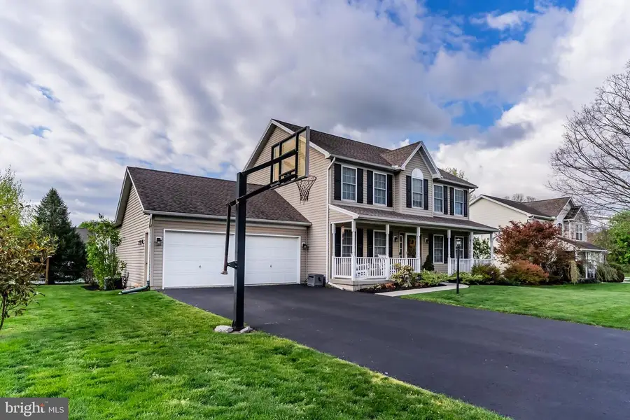 37 W Eppley Dr, Carlisle, PA 17015 - #3