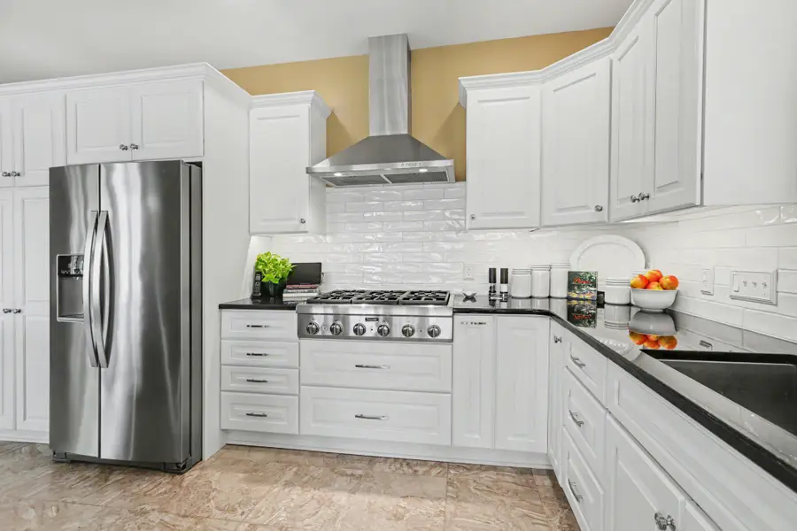 39 Sunfire Ave, Camp Hill, PA 17011 - #2