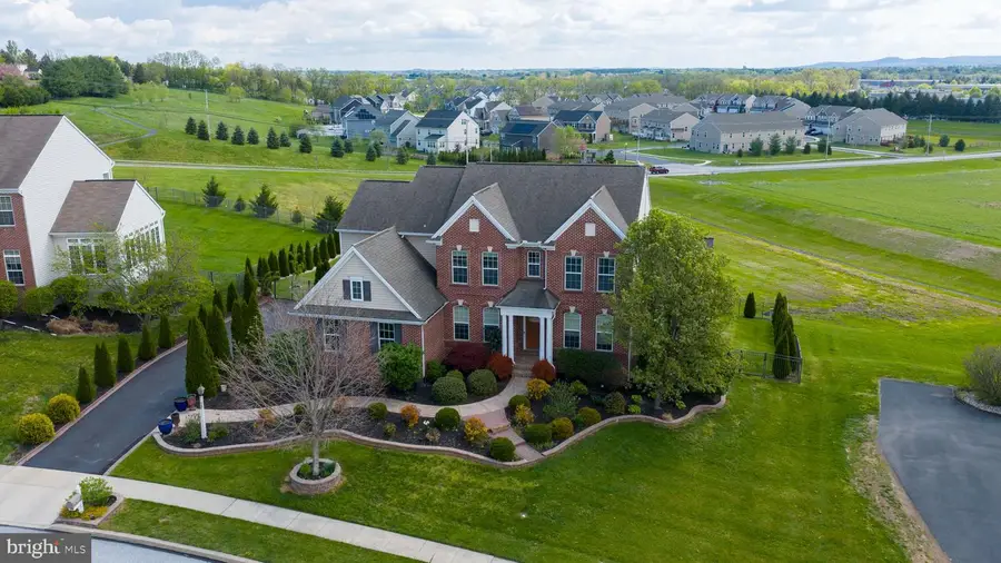 5 Bella Vista Drive, Mechanicsburg, PA 17050 - #2