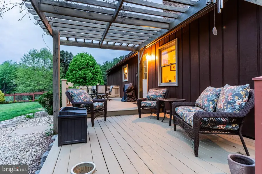 100 Burnt House Rd, Carlisle, PA 17015 - #2