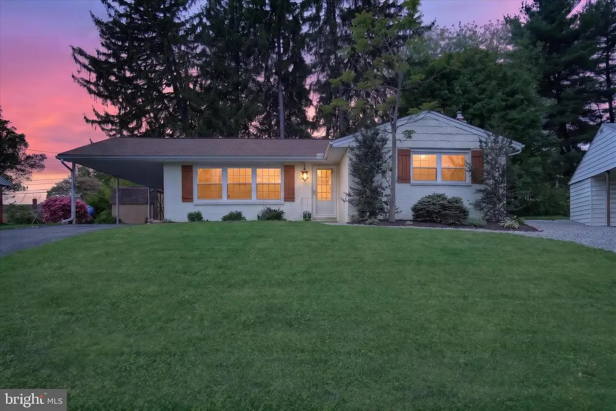 77 Hillside Cir, Camp Hill, PA 17011 - #1